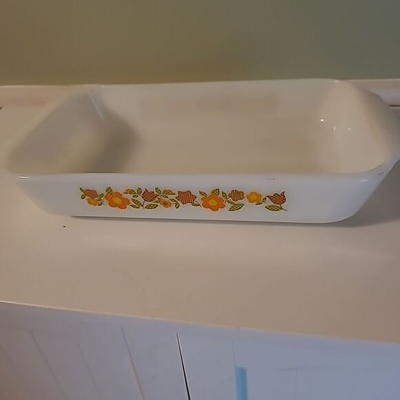 Vintage Fire King Casserole Dish - Picture 1 of 8